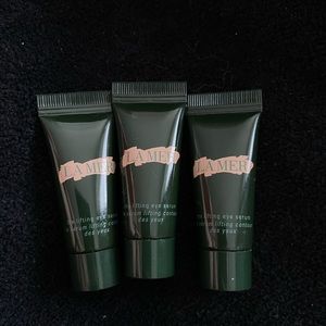 La mer lifting eye serum travel size pack (New)